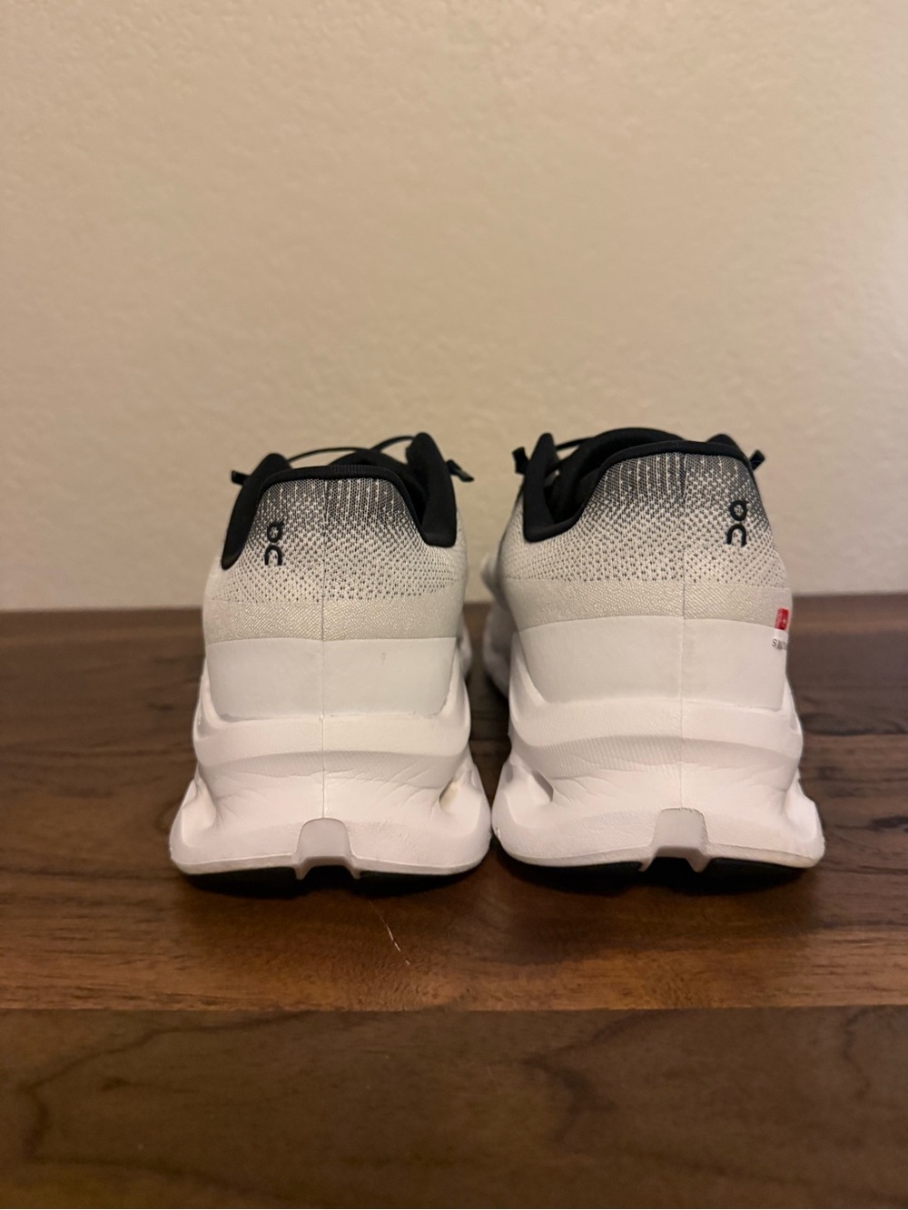 On Running Cloudtilt Mens Lifestyle Shoes - Picture 6 of 7